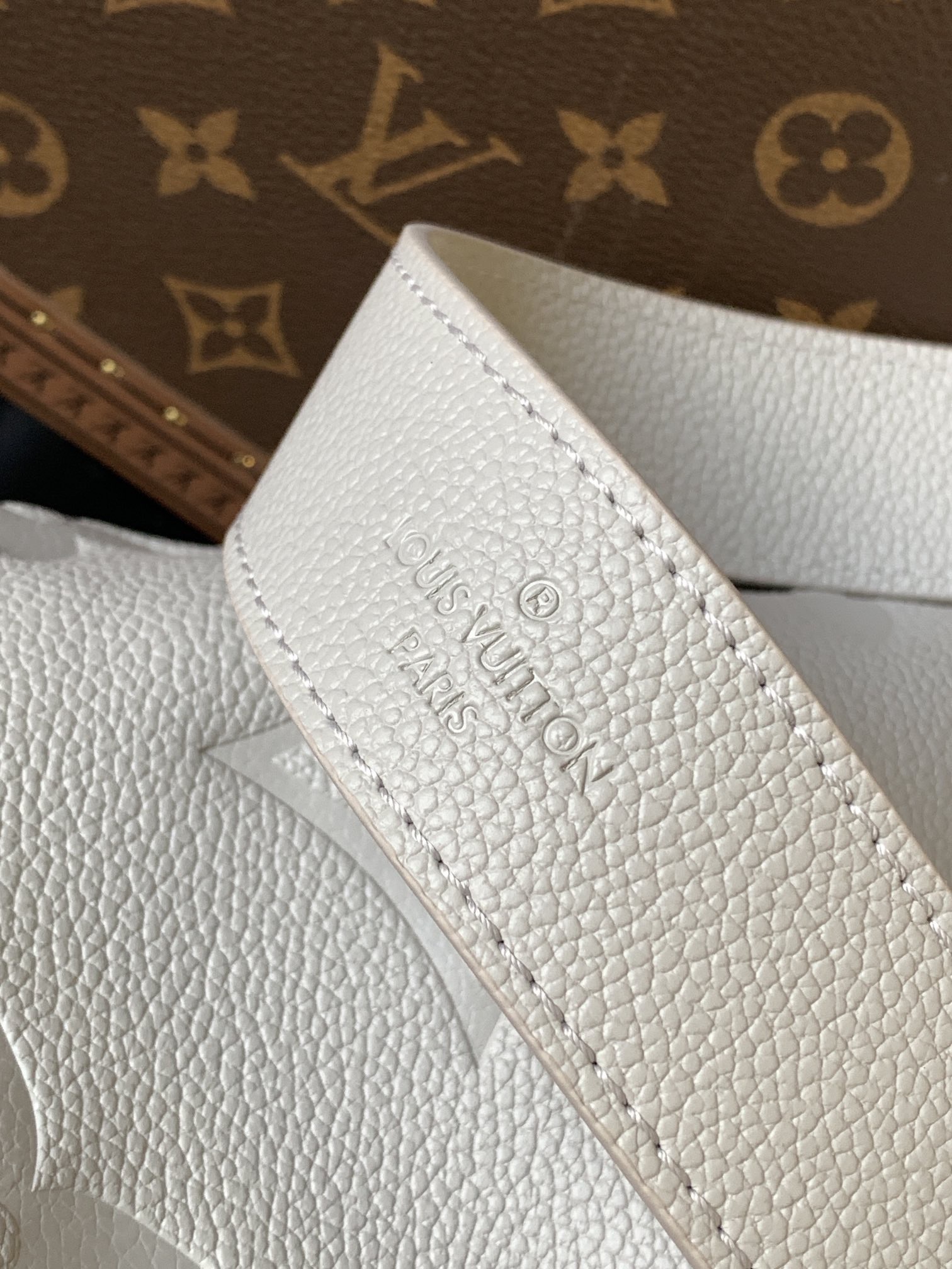 Louis Vuitton CarryAll PM