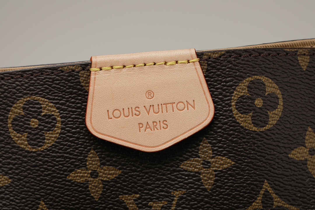 Louis Vuitton Graceful PM