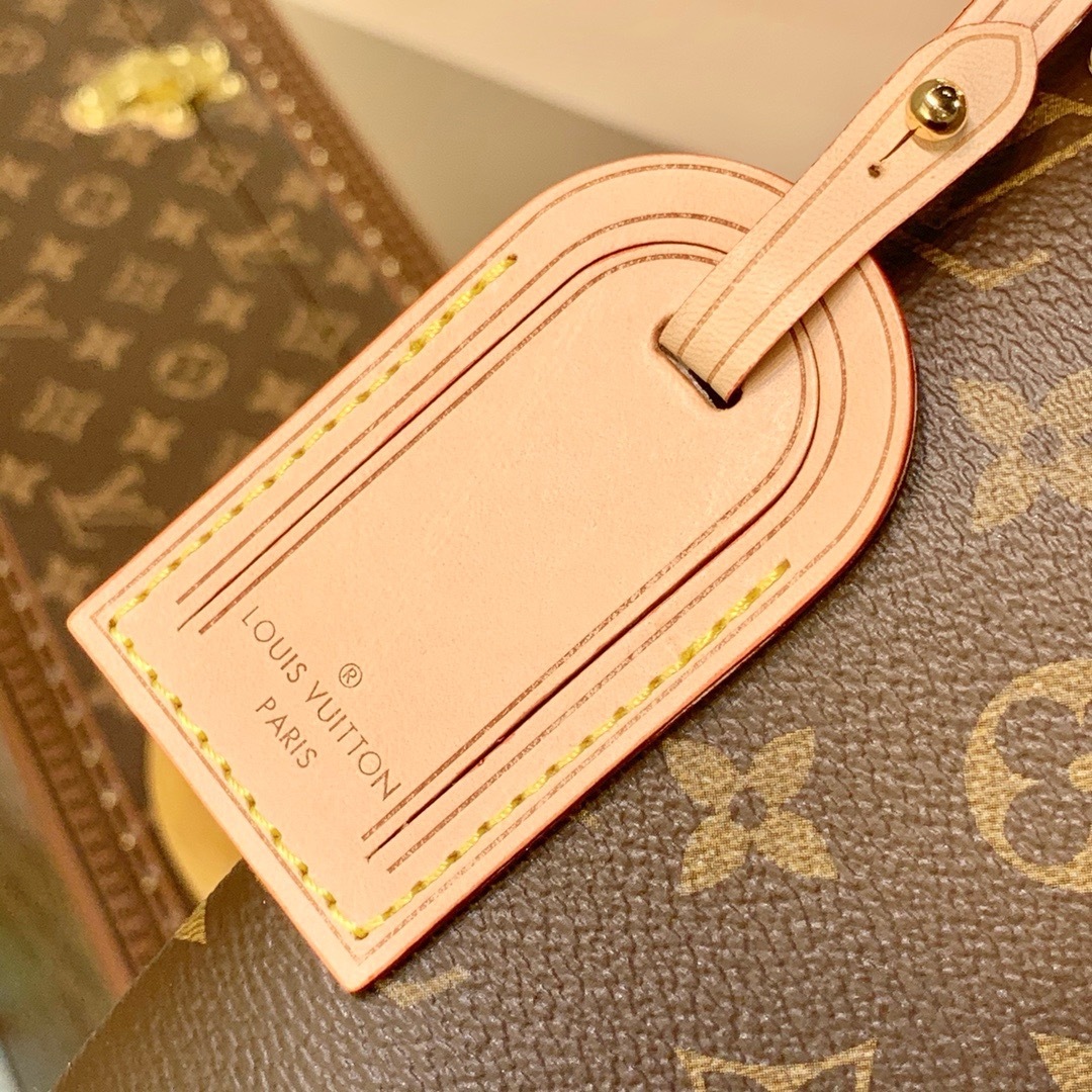Louis Vuitton Graceful PM
