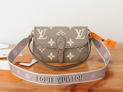 Louis Vuitton Diane