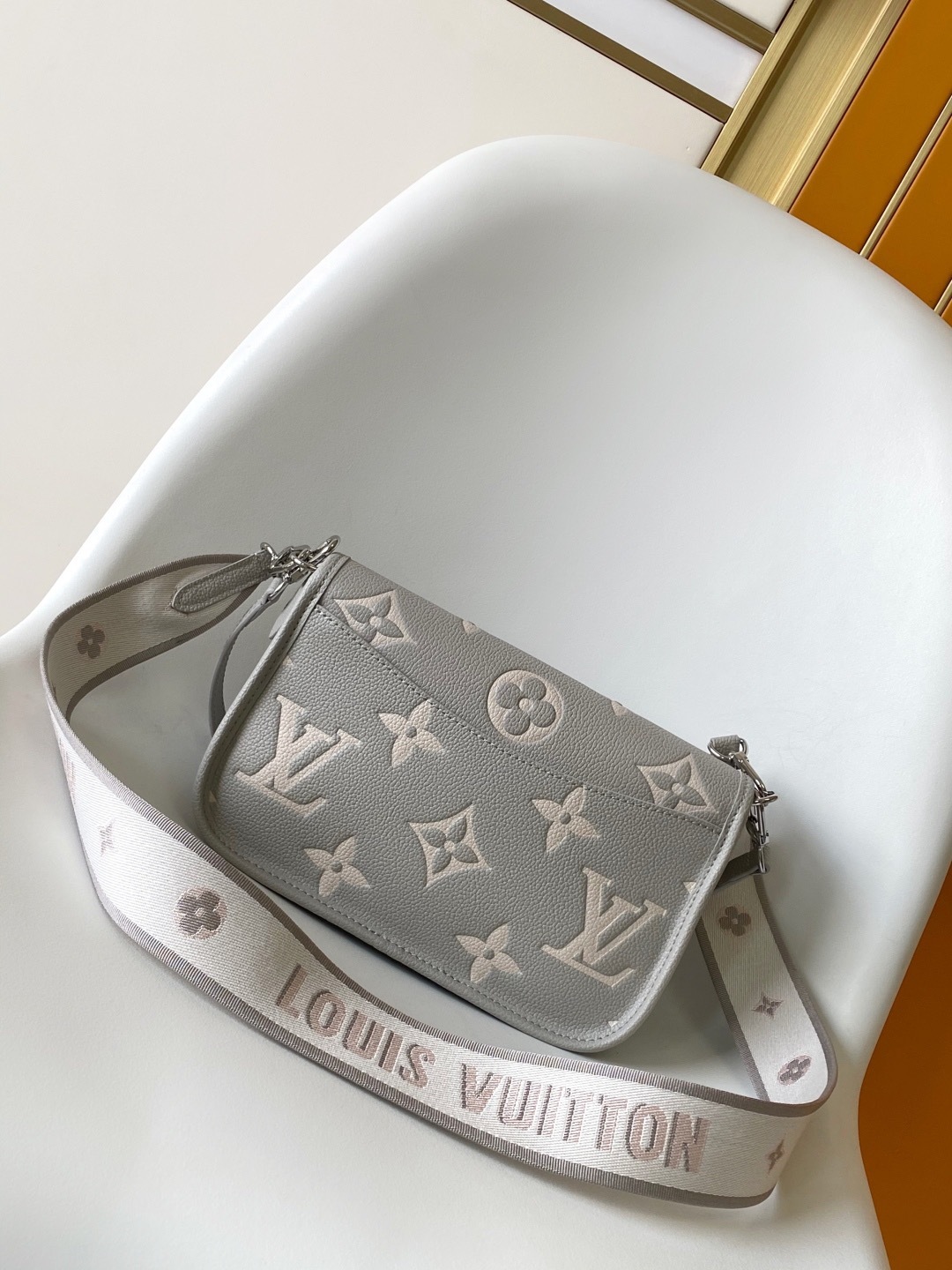 Louis Vuitton Diane