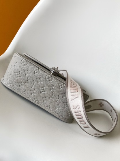 Louis Vuitton Diane