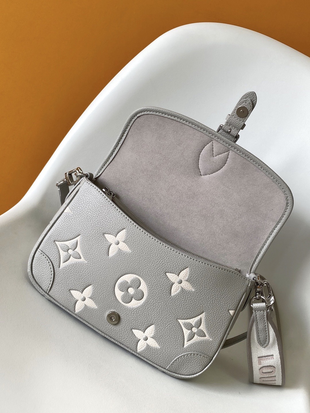 Louis Vuitton Diane