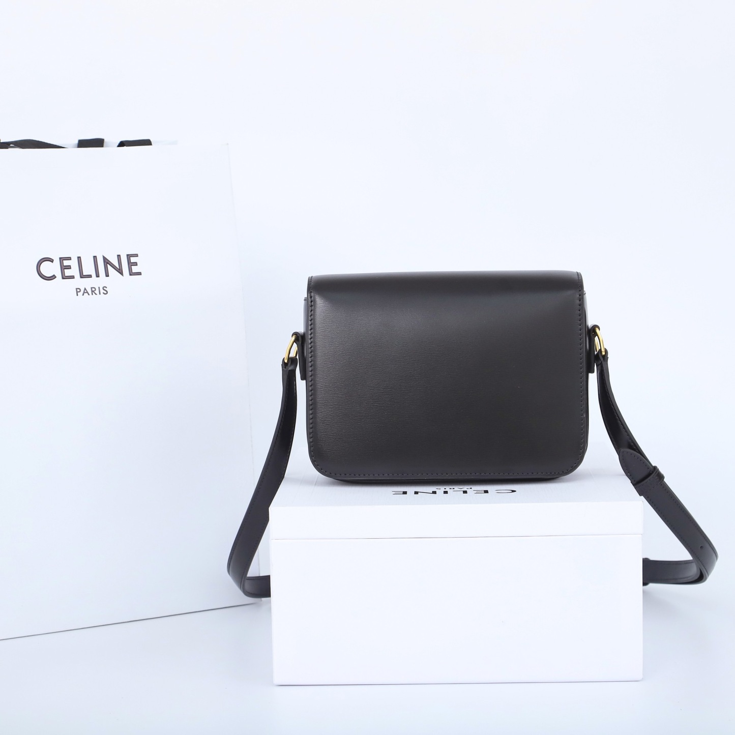 CELINE CLASSIQUE TRIOMPHE BAG IN SHINY CALFSKIN
