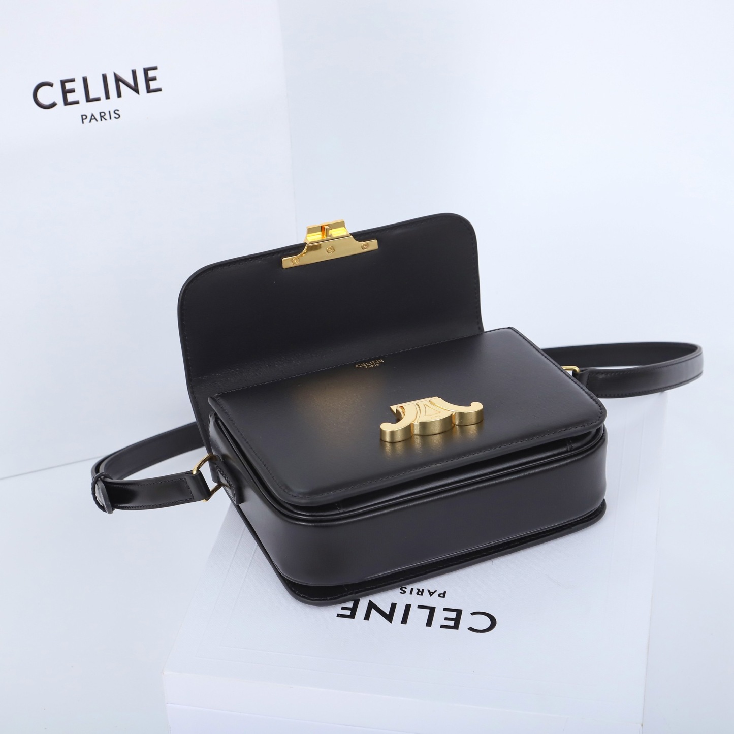 CELINE CLASSIQUE TRIOMPHE BAG IN SHINY CALFSKIN