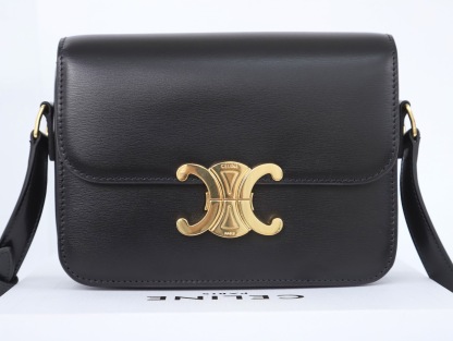 CELINE TEEN TRIOMPHE BAG IN SHINY CALFSKIN