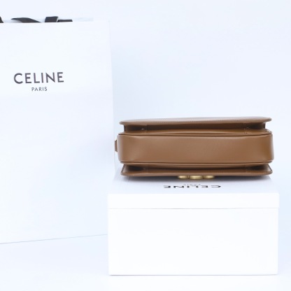 CELINE CLASSIQUE TRIOMPHE BAG IN SHINY CALFSKIN