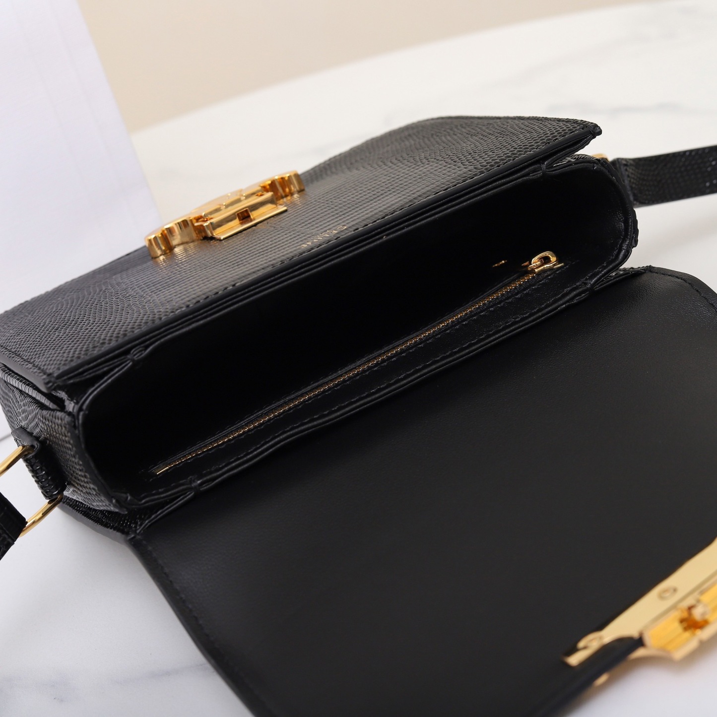 CLINE CLASSIQUE TRIOMPHE BAG IN Lizard