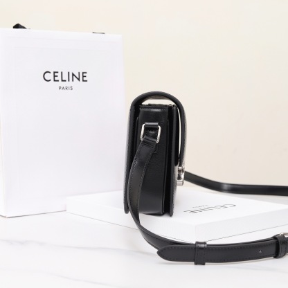 CELINE TEEN TRIOMPHE BAG IN SHINY CALFSKIN