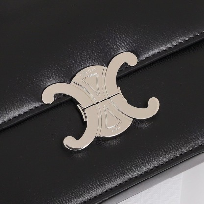 CELINE TEEN TRIOMPHE BAG IN SHINY CALFSKIN