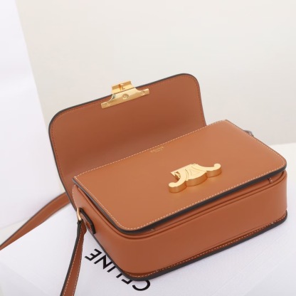CELINE TEEN TRIOMPHE BAG IN SHINY CALFSKIN