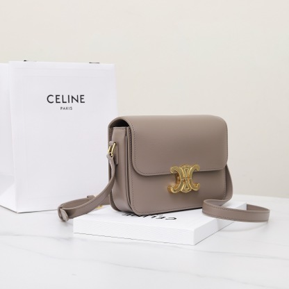 CELINE TEEN TRIOMPHE BAG IN SHINY CALFSKIN