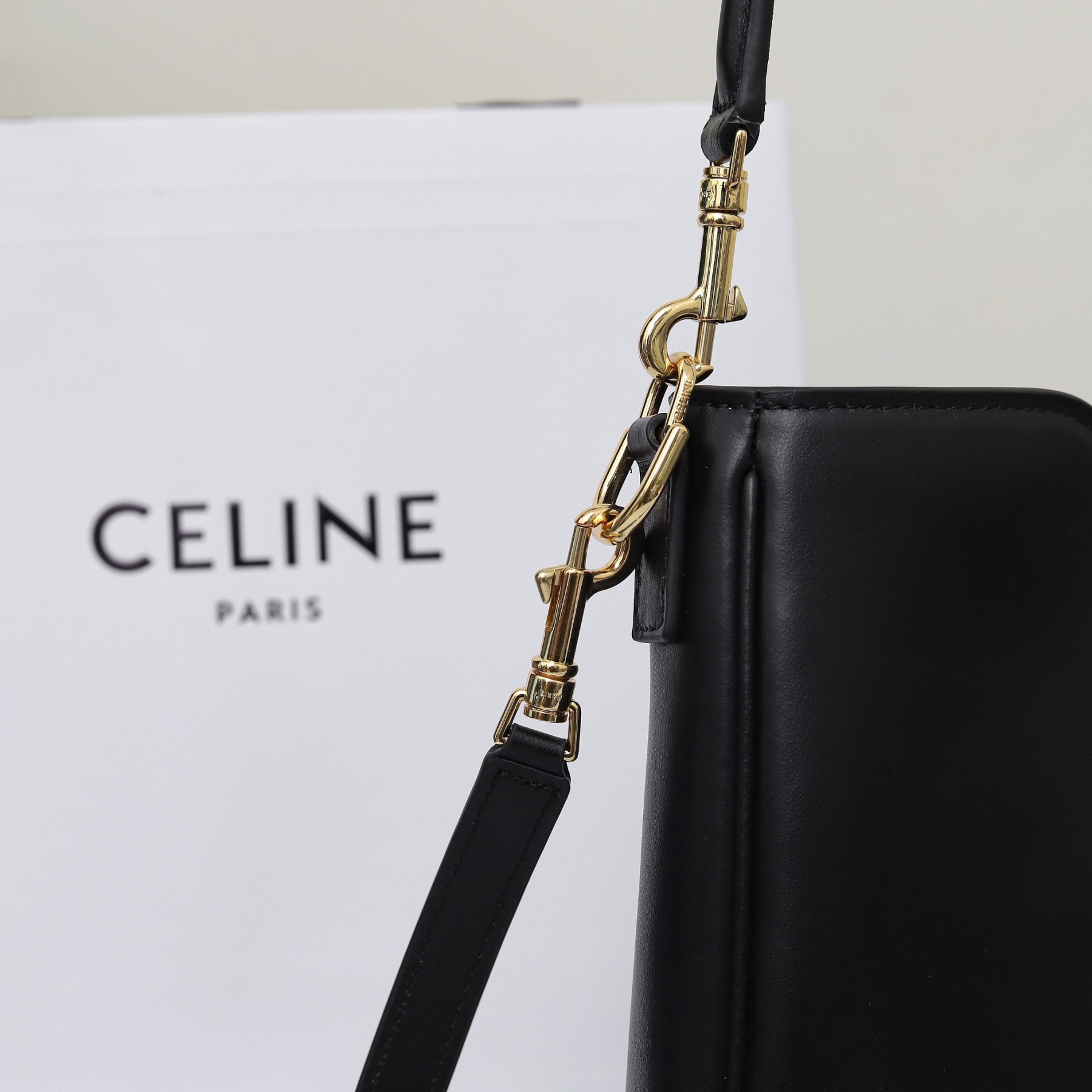 CELINE SMALL CAMILLE 16 SOFT BAG IN SMOOTH CALFSKIN