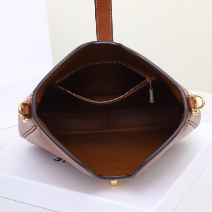 CELINE SMALL CAMILLE 16 SOFT BAG IN SMOOTH CALFSKIN