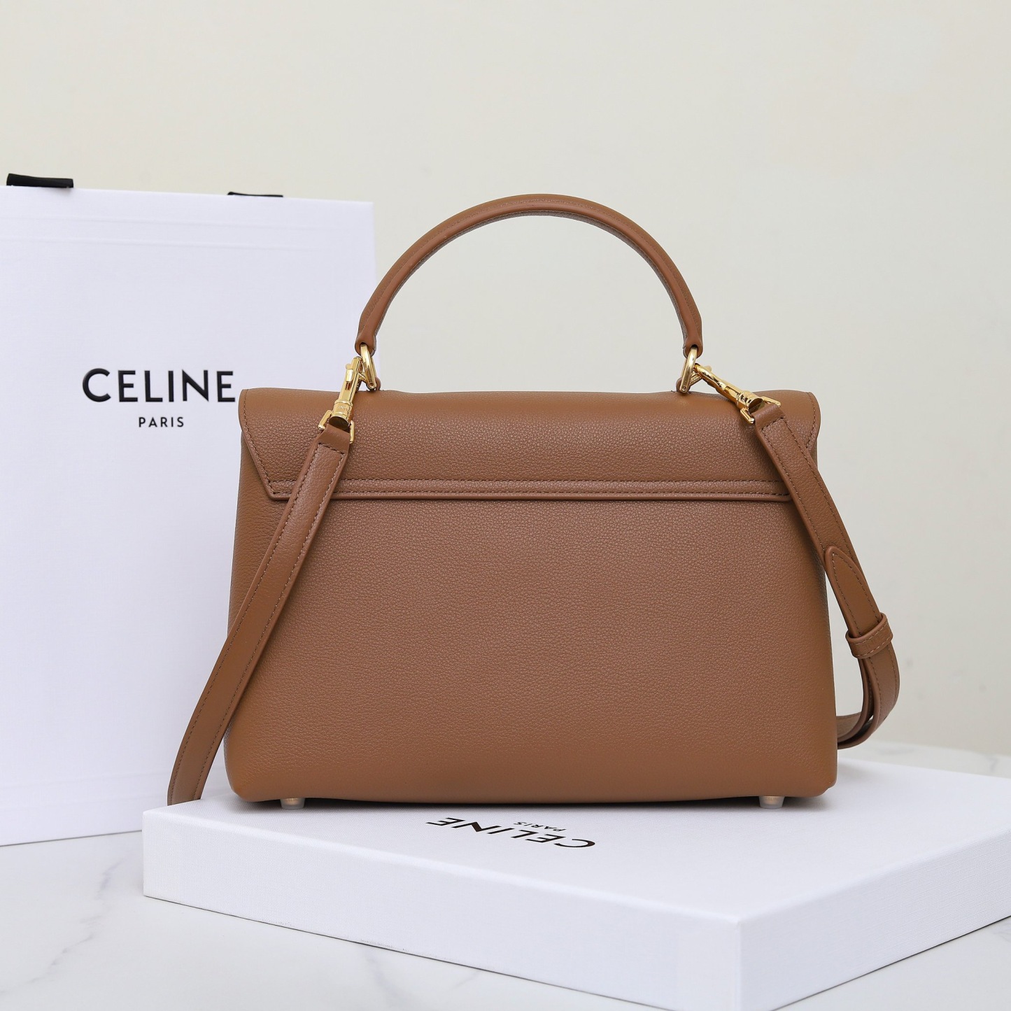 MEDIUM NINO BAG IN SUPPLE GRAINED CALFSKIN