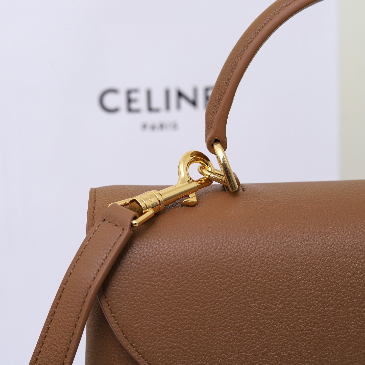 MEDIUM NINO BAG IN SUPPLE GRAINED CALFSKIN