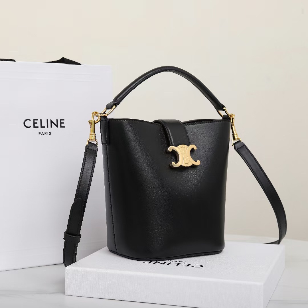 CELINE SMALL BUCKET LOUISE IN SMOOTH CALFSKIN