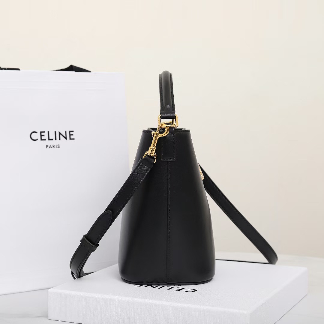 CELINE SMALL BUCKET LOUISE IN SMOOTH CALFSKIN