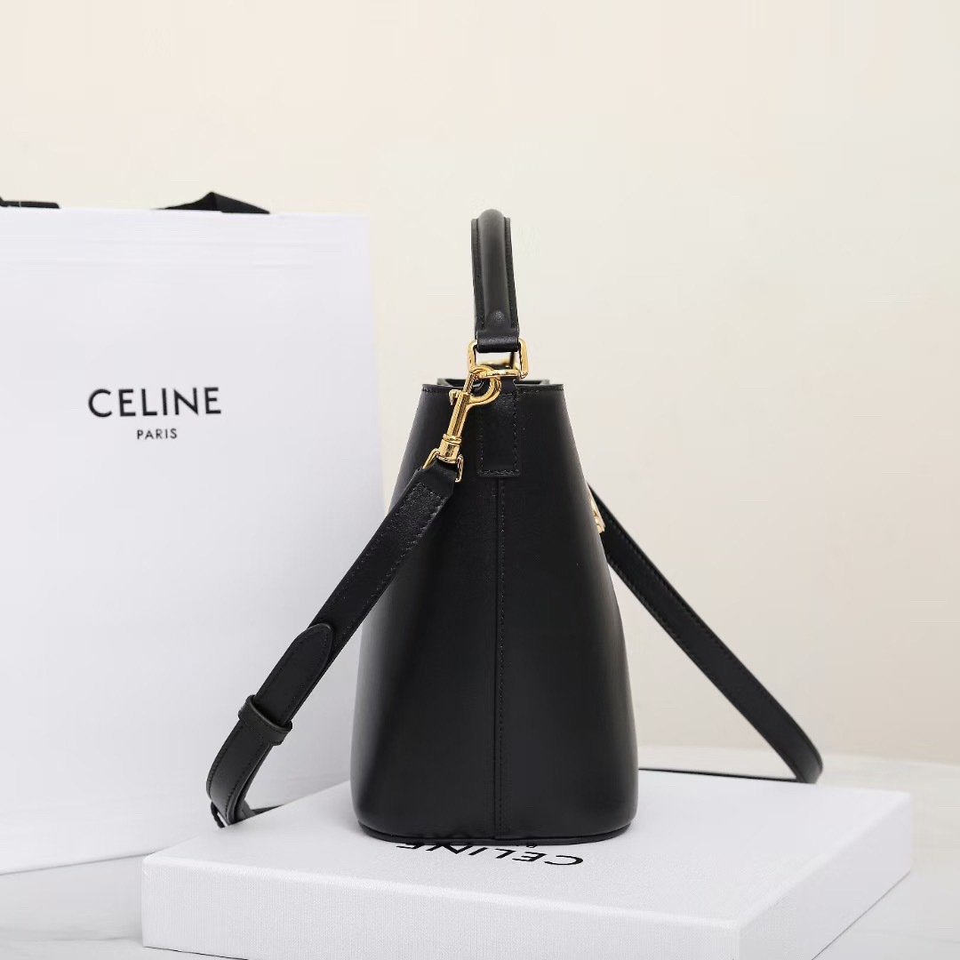 CELINE SMALL BUCKET LOUISE IN SMOOTH CALFSKIN