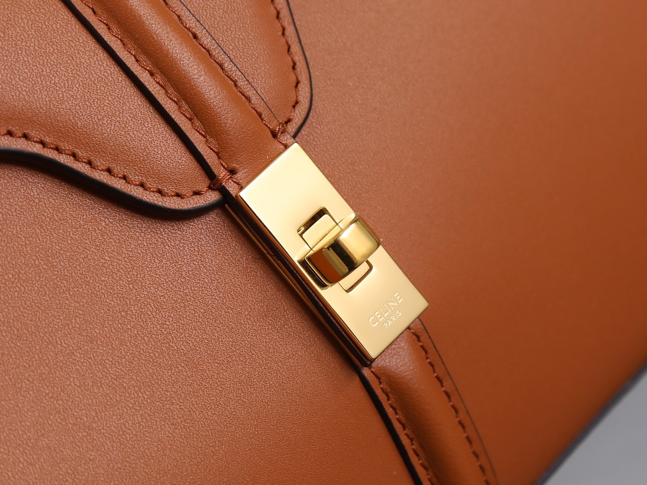 MINI 16 IN SATINATED CALFSKIN