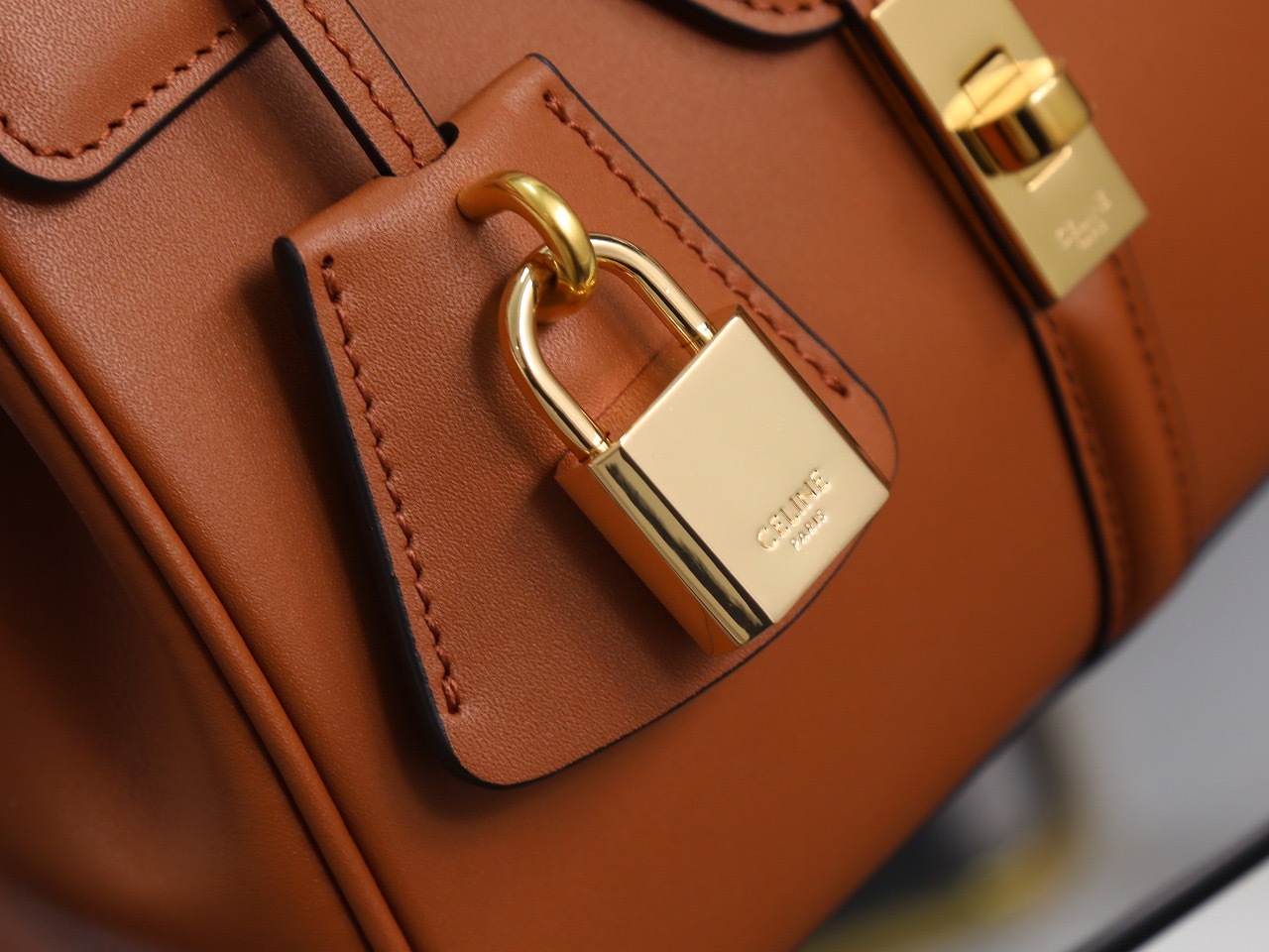 MINI 16 IN SATINATED CALFSKIN
