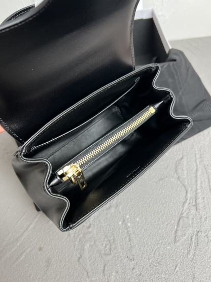 MINI 16 IN SATINATED CALFSKIN