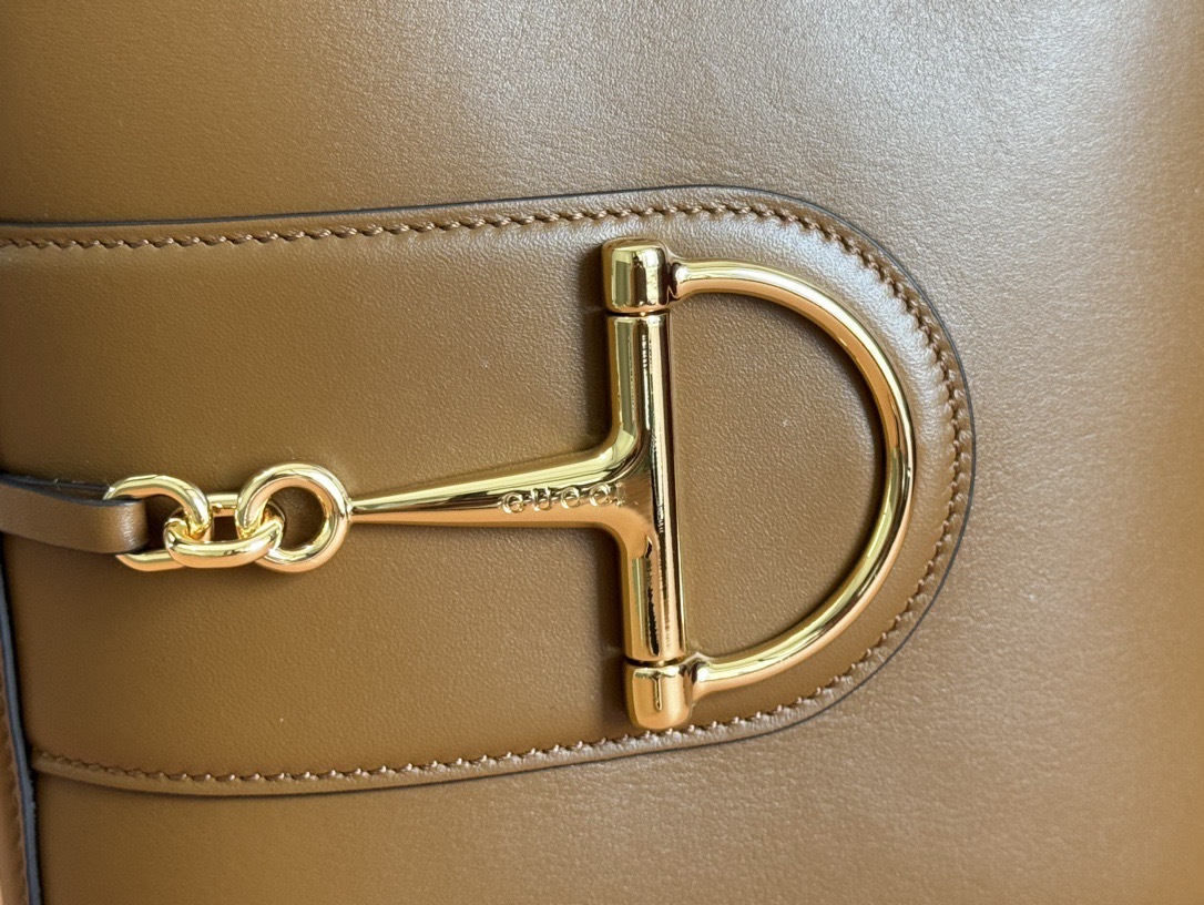 GUCCI 73 MINI BUCKET BAG