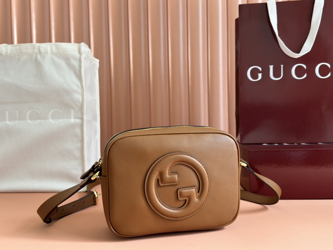 GUCCI BLONDIE SMALL SHOULDER BAG