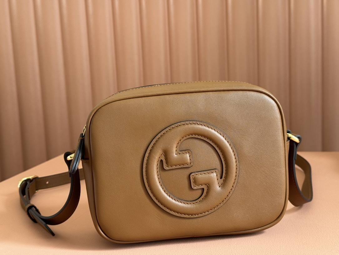 GUCCI BLONDIE SMALL SHOULDER BAG