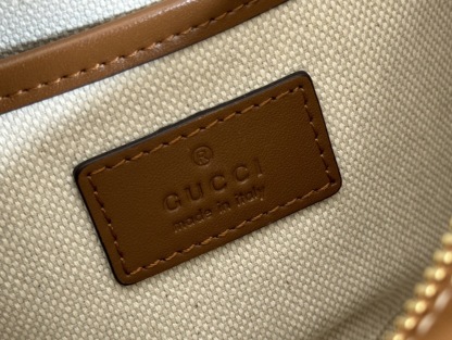 GUCCI BLONDIE SMALL SHOULDER BAG