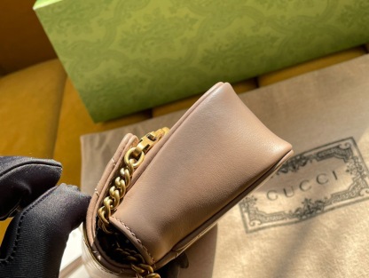 GUCCI GG MARMONR MINI BAG 
