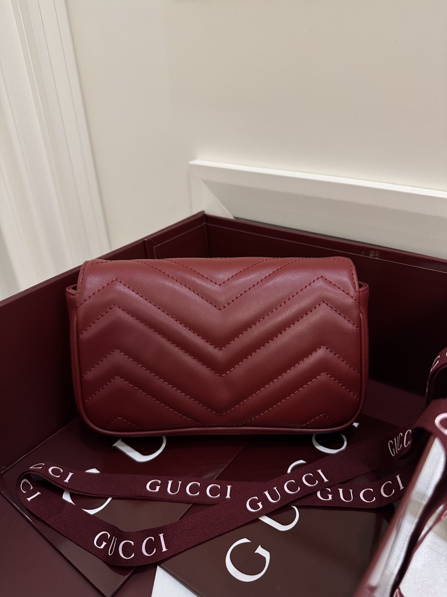 GUCCI GG MARMONR MINI BAG