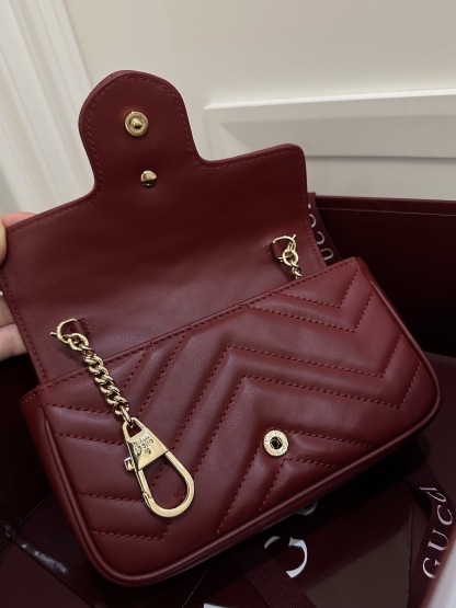 GUCCI GG MARMONR MINI BAG 