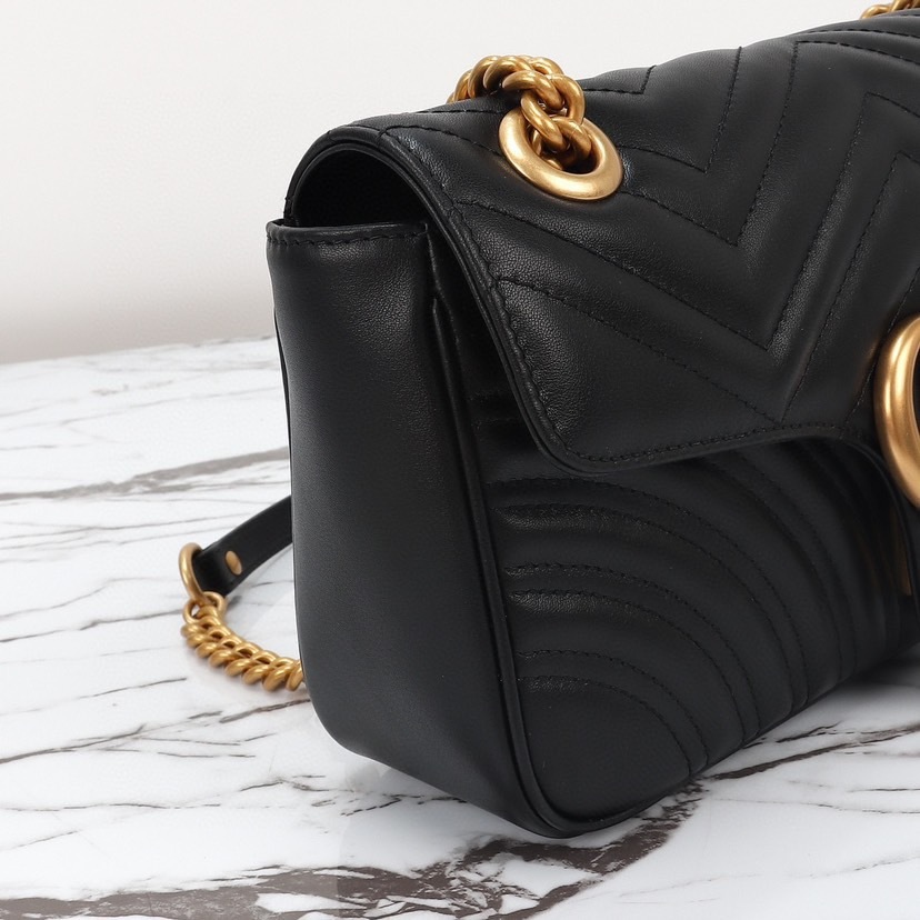 GUCCI GG MARMONT MEDIUM SHOULDER BAG