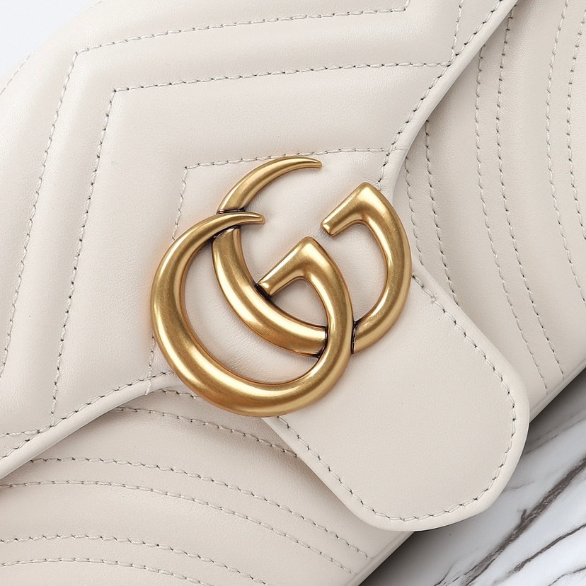 GUCCI GG MARMONT MEDIUM SHOULDER BAG