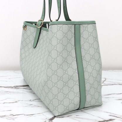 GUCCI GG EMBLEM LARGR TOTE BAG