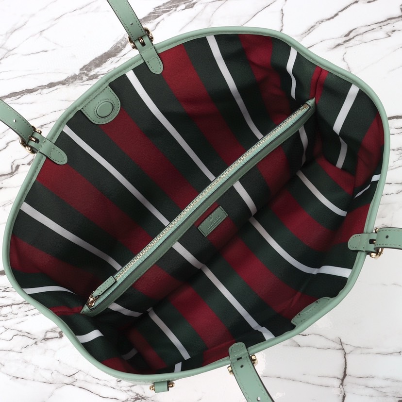 GUCCI GG EMBLEM LARGR TOTE BAG