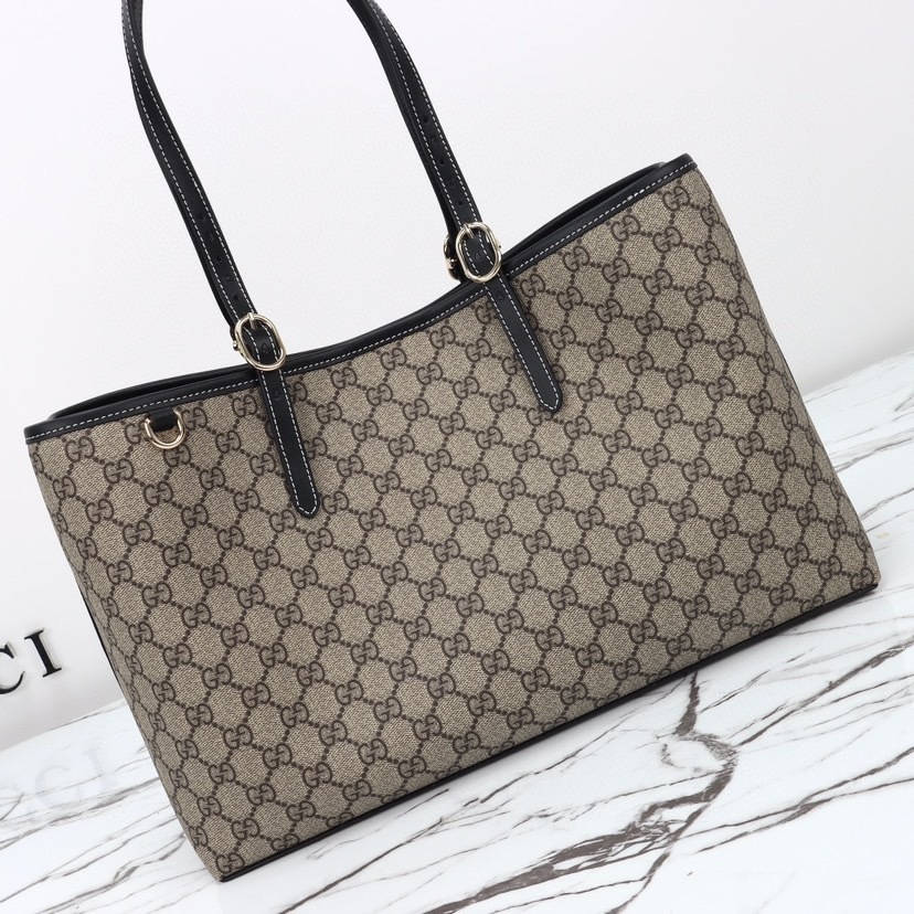 GUCCI GG EMBLEM LARGR TOTE BAG