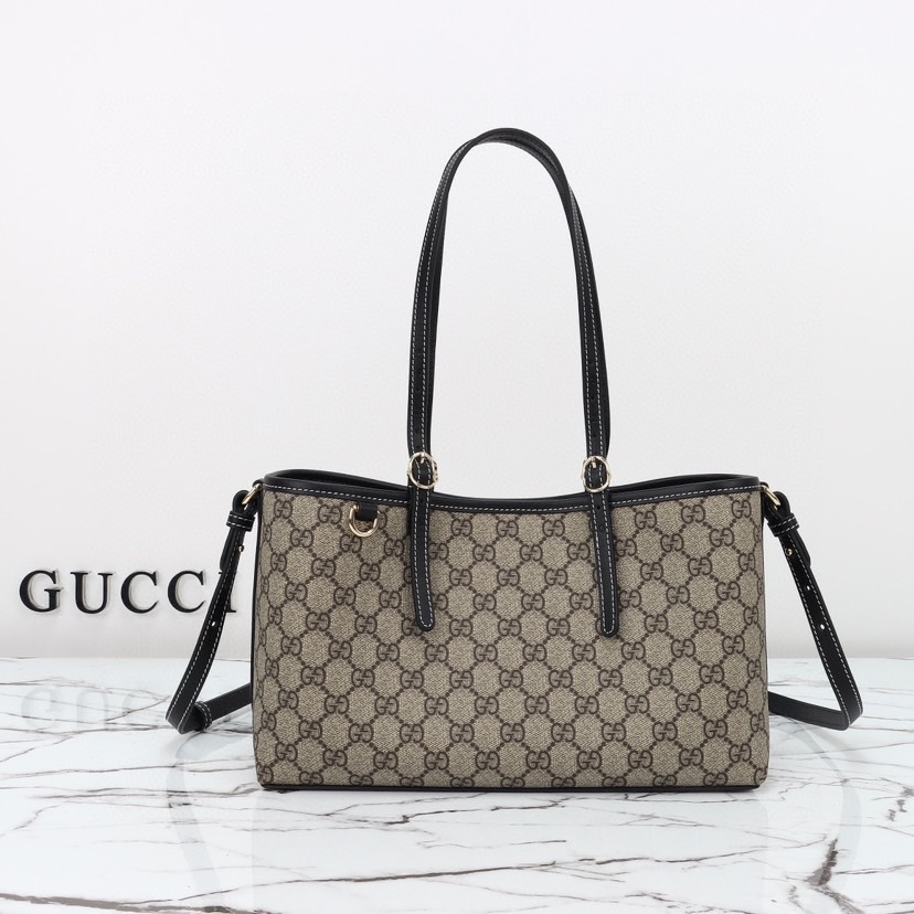 GUCCI GG EMBLEM MEDIUM TOTE BAG