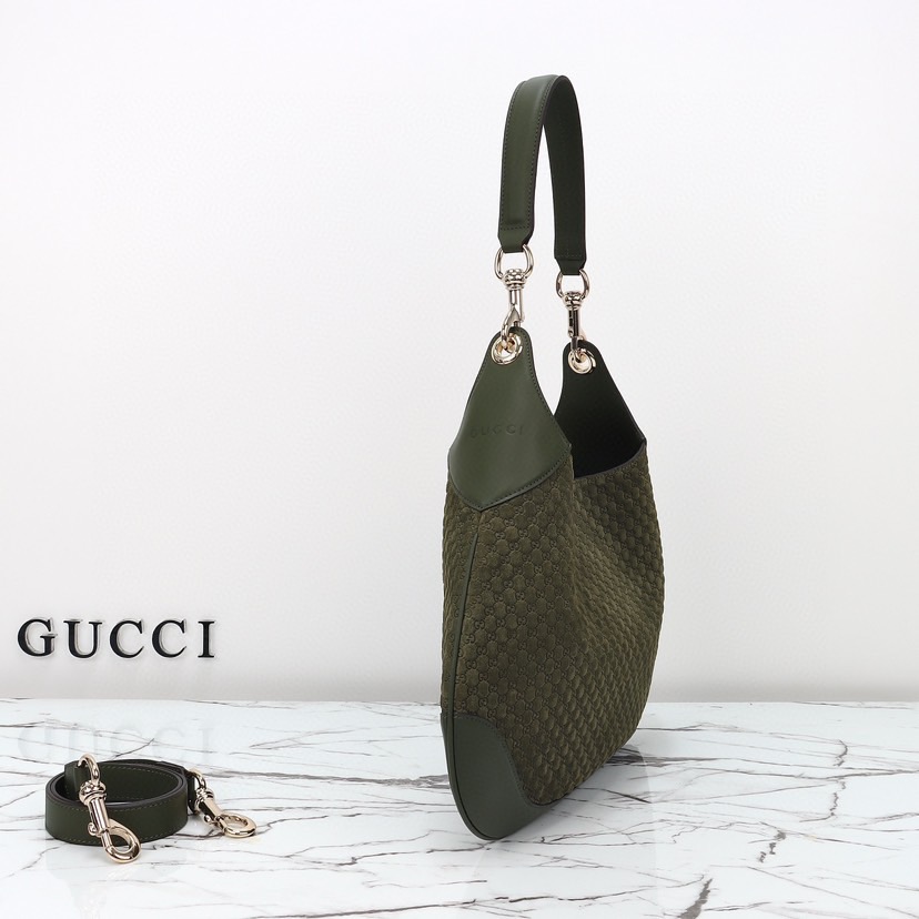 GUCCI B MEDIUM SHOULDER BAG