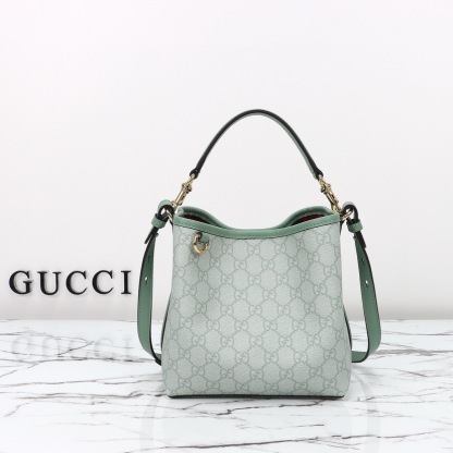 GUCCI GG EMBLEM MINI BUCKER BAG