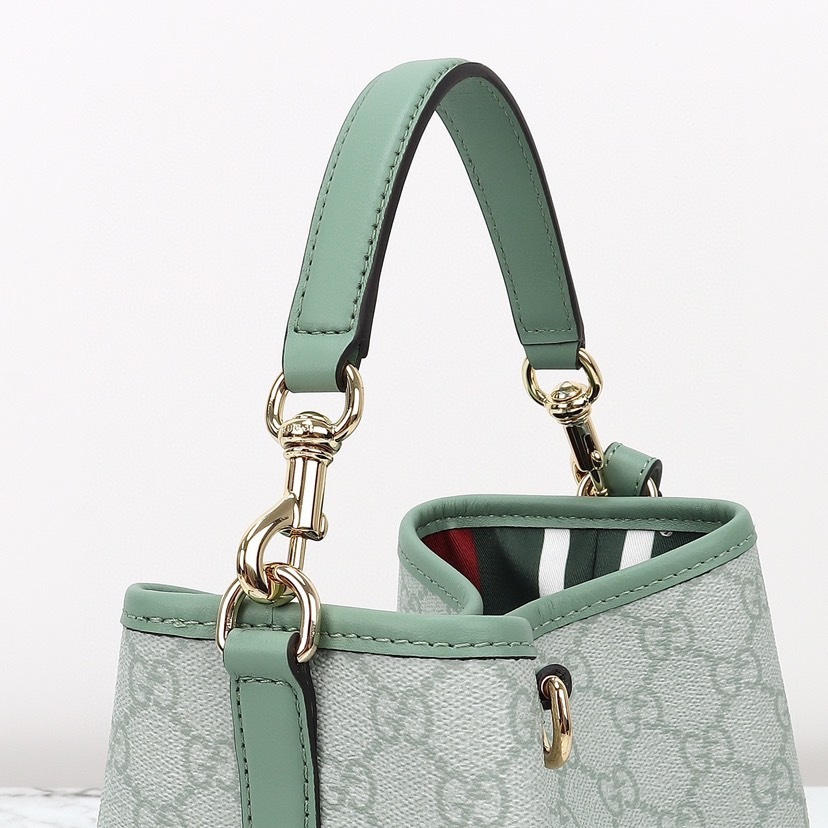 GUCCI GG EMBLEM MINI BUCKER BAG