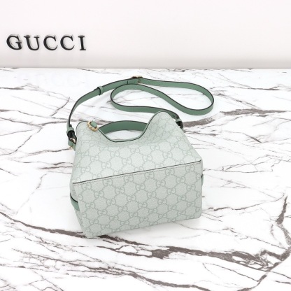 GUCCI GG EMBLEM MINI BUCKER BAG
