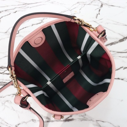GUCCI GG EMBLEM MINI BUCKER BAG