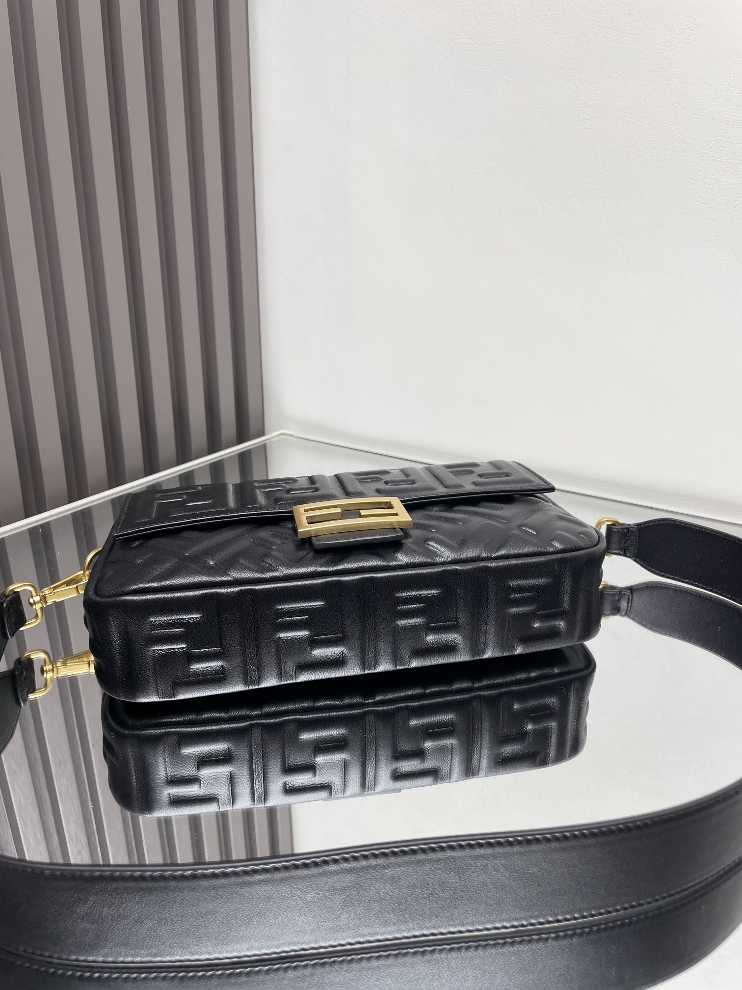 Fendi Baguette