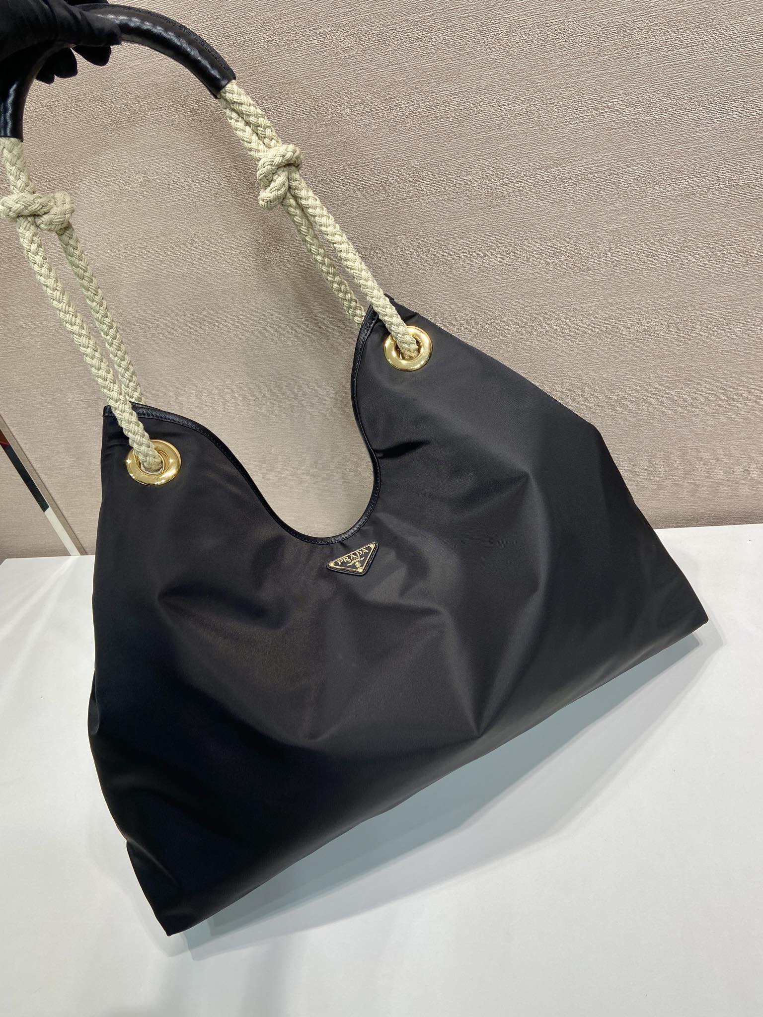 Prada Mariner large Re-Nylon shoulder bag