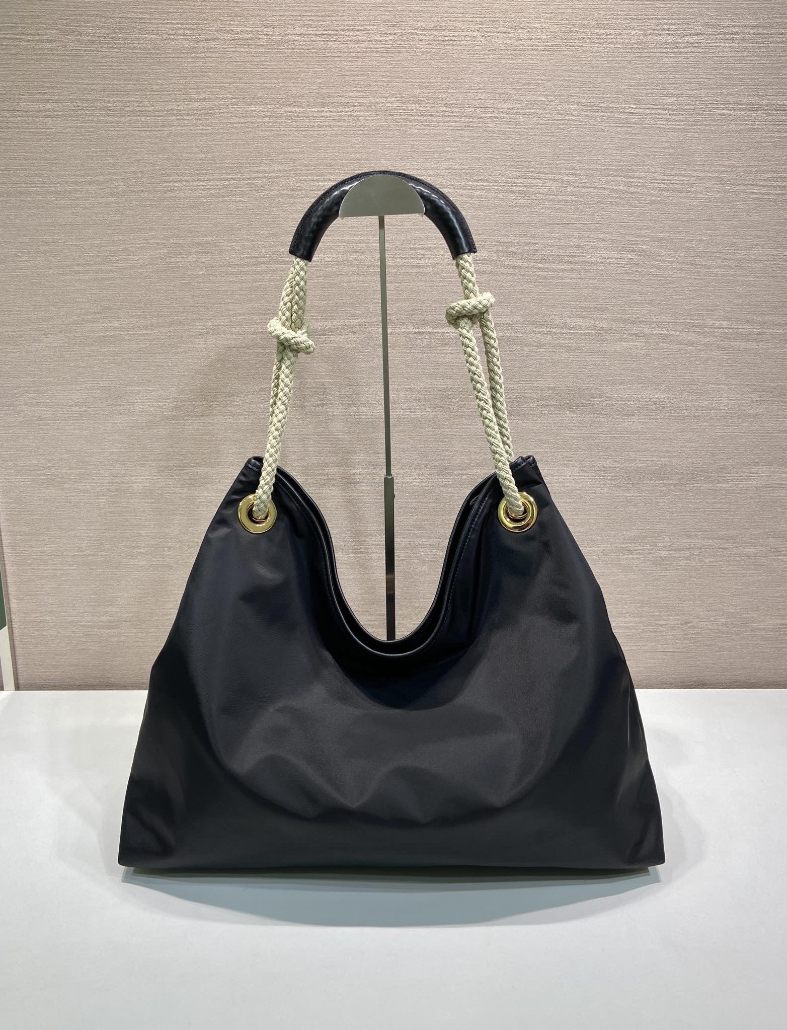 Prada Mariner large Re-Nylon shoulder bag
