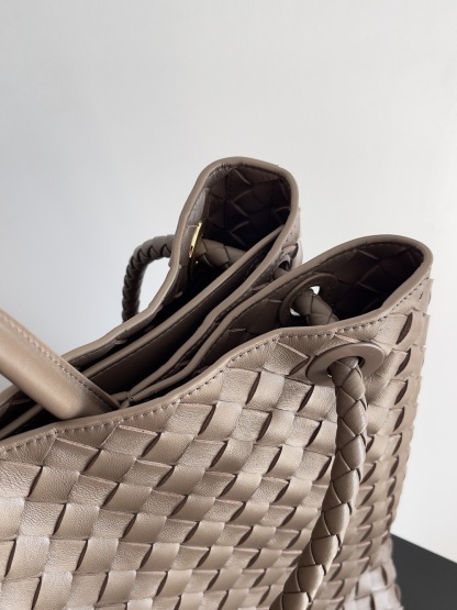 Bottega Veneta Large Andiamo