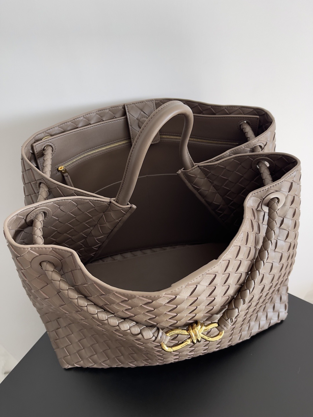 Bottega Veneta Large Andiamo