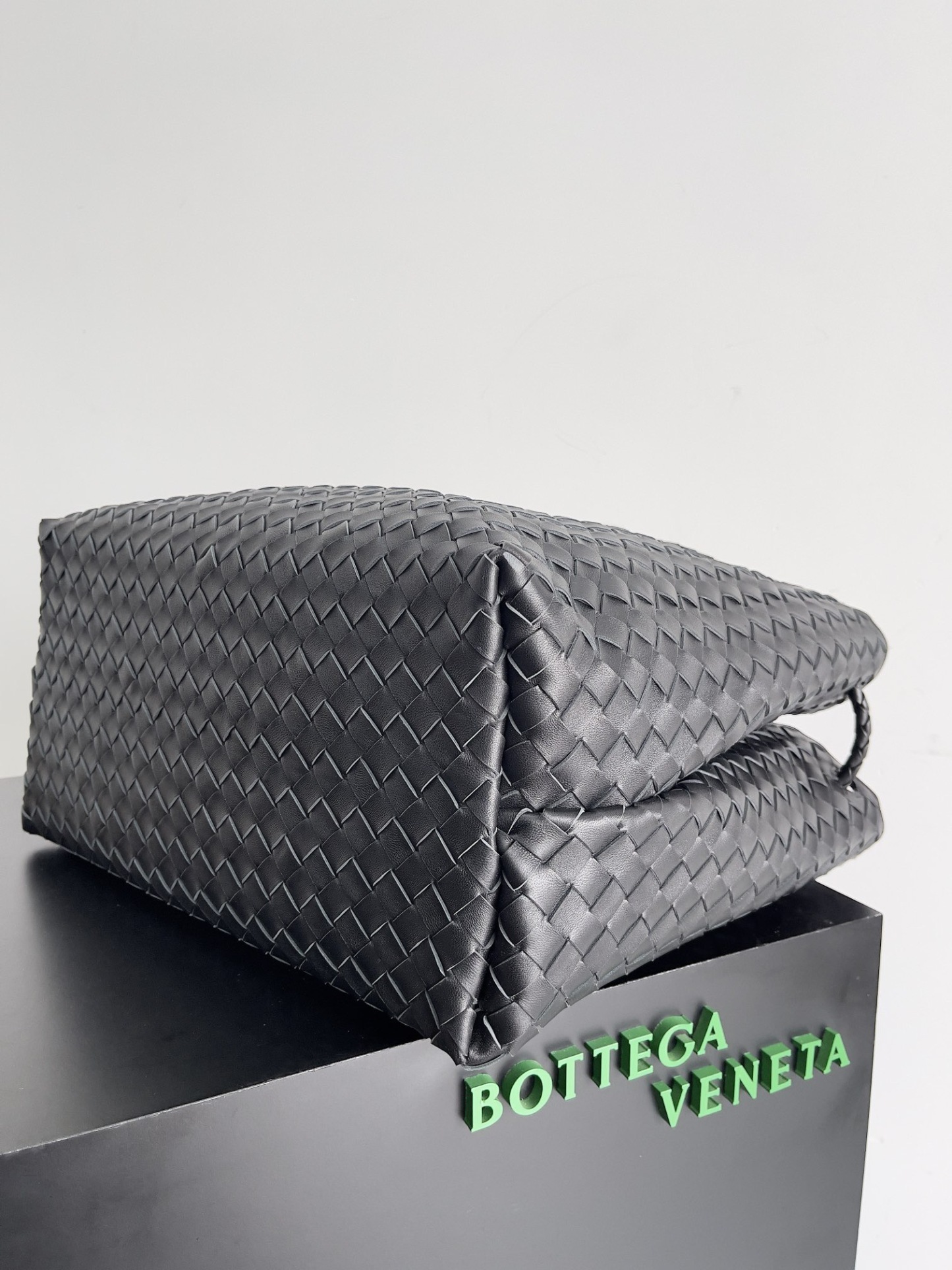 Bottega Veneta Large Andiamo